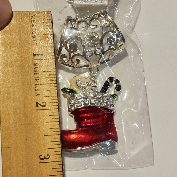 O2 Christmas bling Scarf Jewelry Santa boot enamel and Rhinestones - Picture 2 of 9